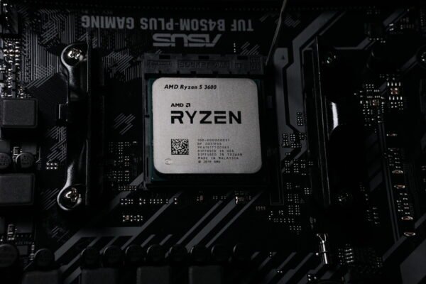 Global Chip shortage to Hurt Computer Firms During Festive Season